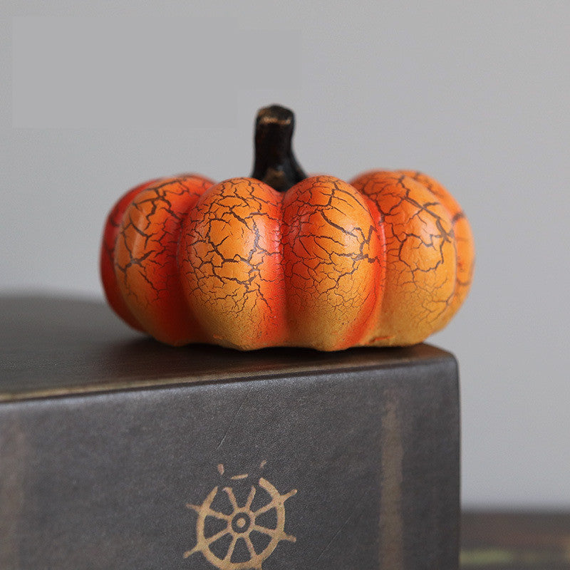 New Halloween Pumpkin Lantern Simulation Pumpkin LED Candle Lamp Resin Luminous Tabletop